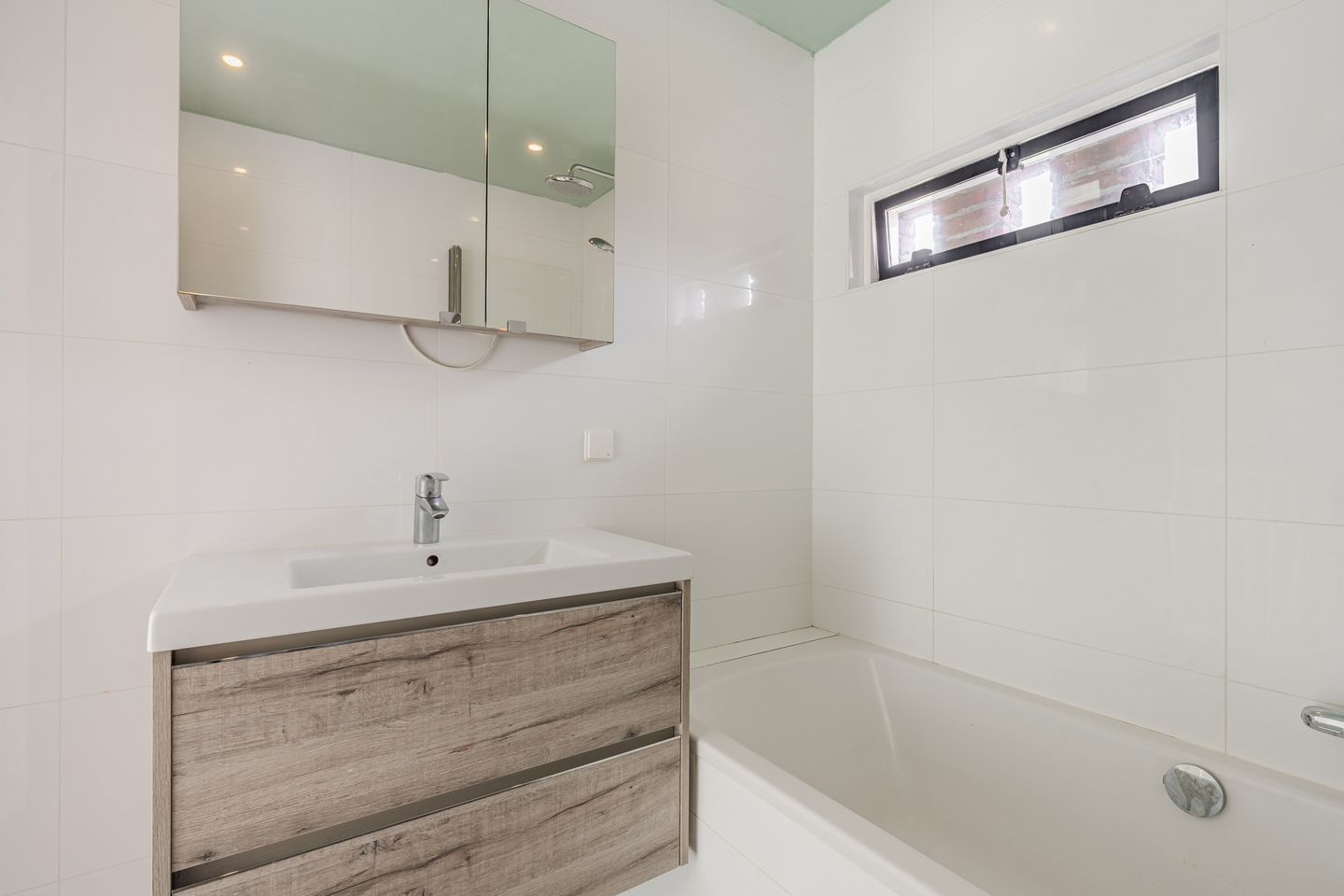 Foto 29 van Leiendekkerstraat 15