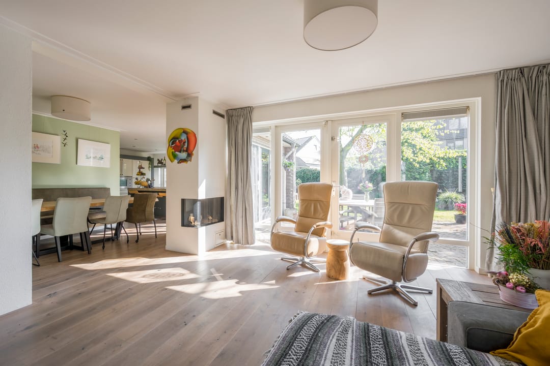 Foto 7 van Boterbloem 25