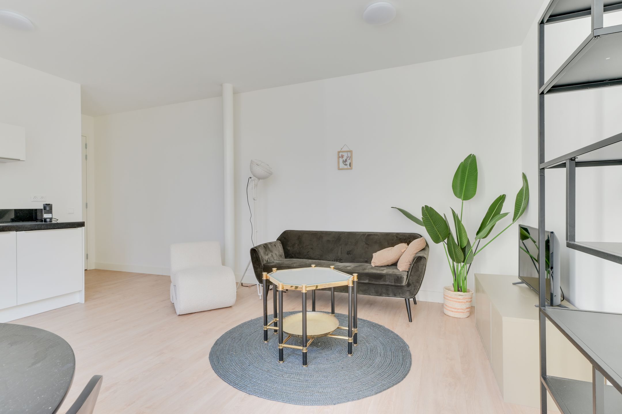 Foto 6 van Kennemerstraatweg 21-K