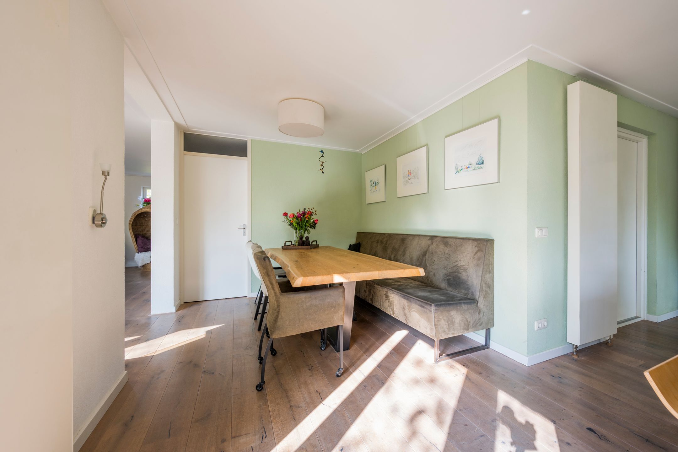 Foto 12 van Boterbloem 25