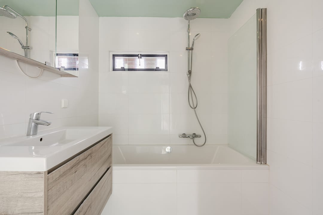 Foto 28 van Leiendekkerstraat 15