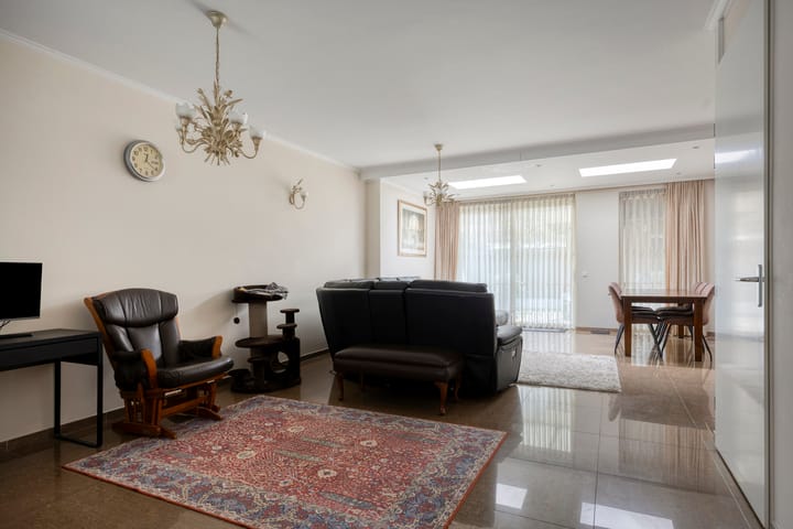 Photo 2 of Hasebroekstraat 118