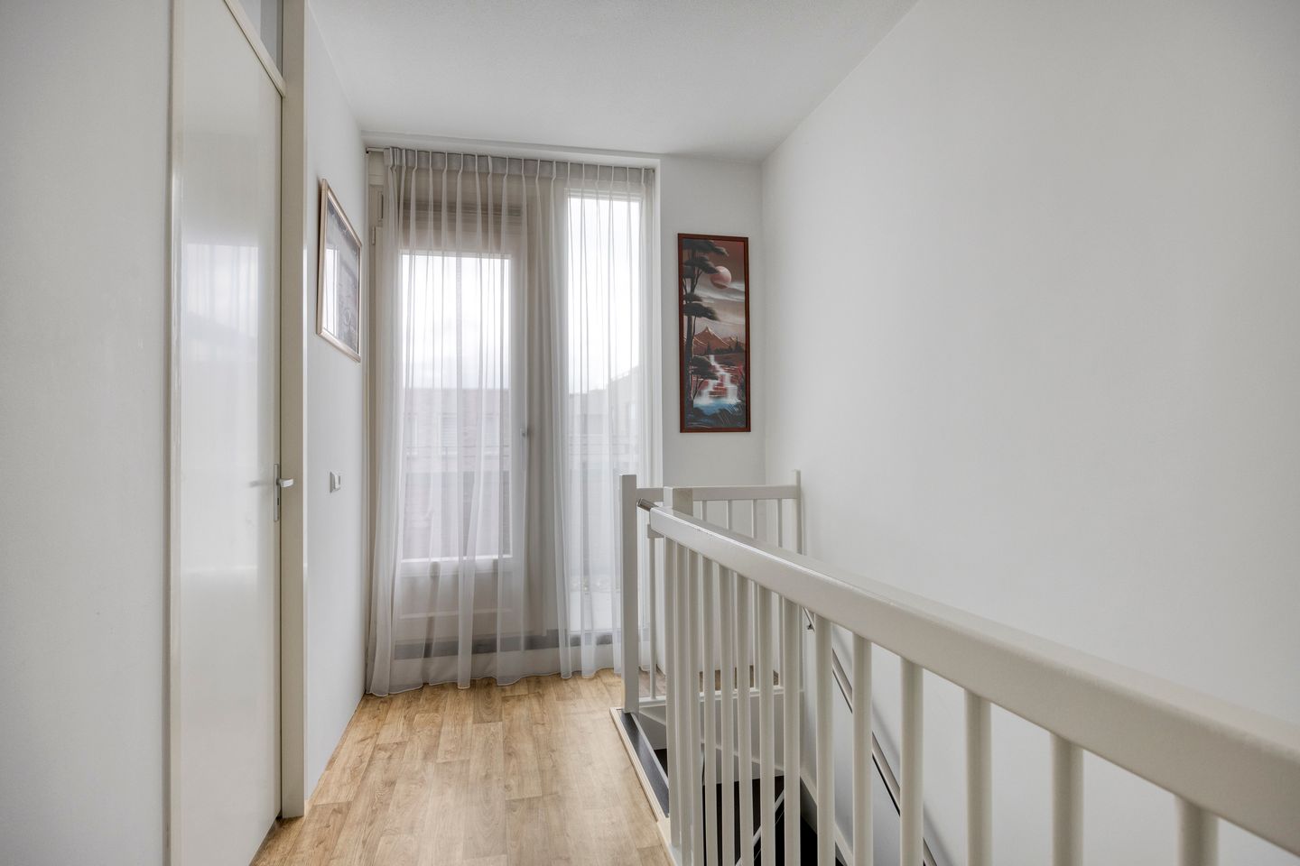 Spacious end terraced house with 4 bedrooms, parking space and solar panels in Spoorwijk — 29