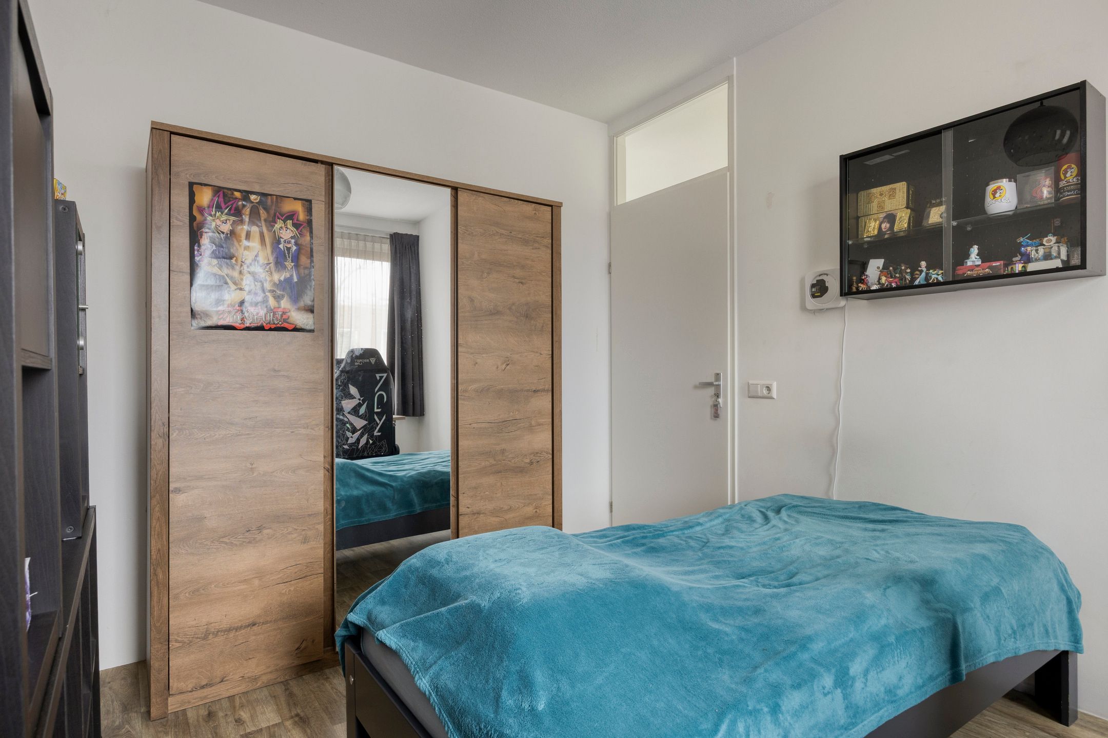 Spacious end terraced house with 4 bedrooms, parking space and solar panels in Spoorwijk — 33