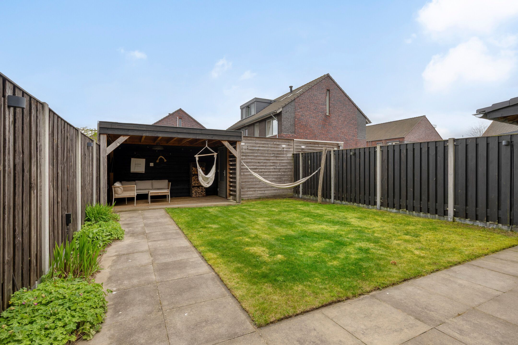 Photo 30 of Marjolein 7