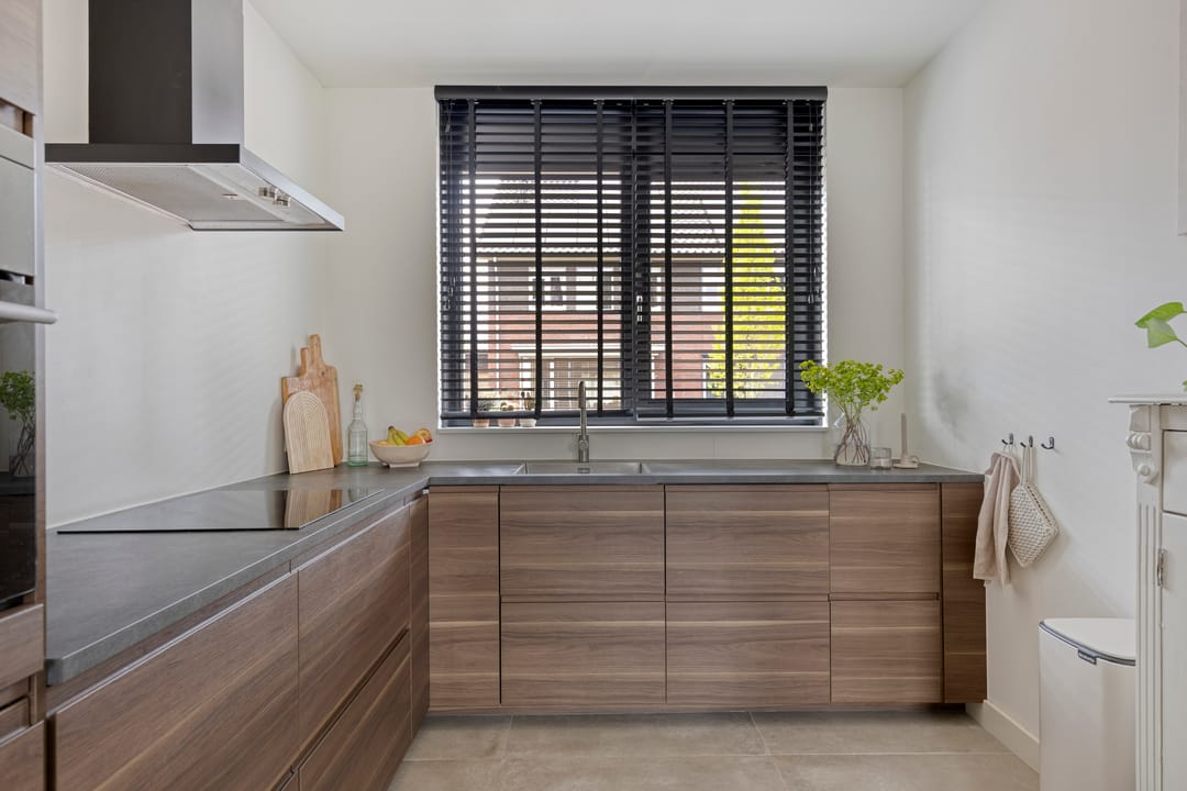 Photo 17 of Marjolein 7