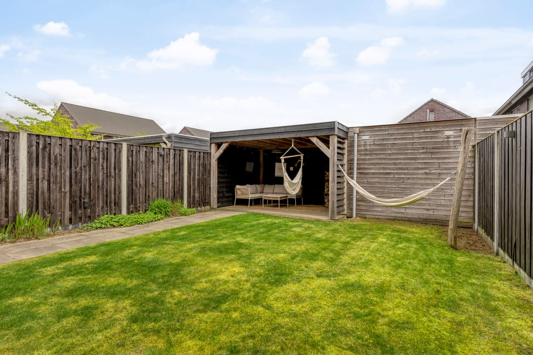 Photo 31 of Marjolein 7