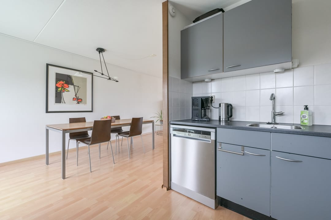 Spacious Terraced Home with Water Views in Zeewolde Centre — 22