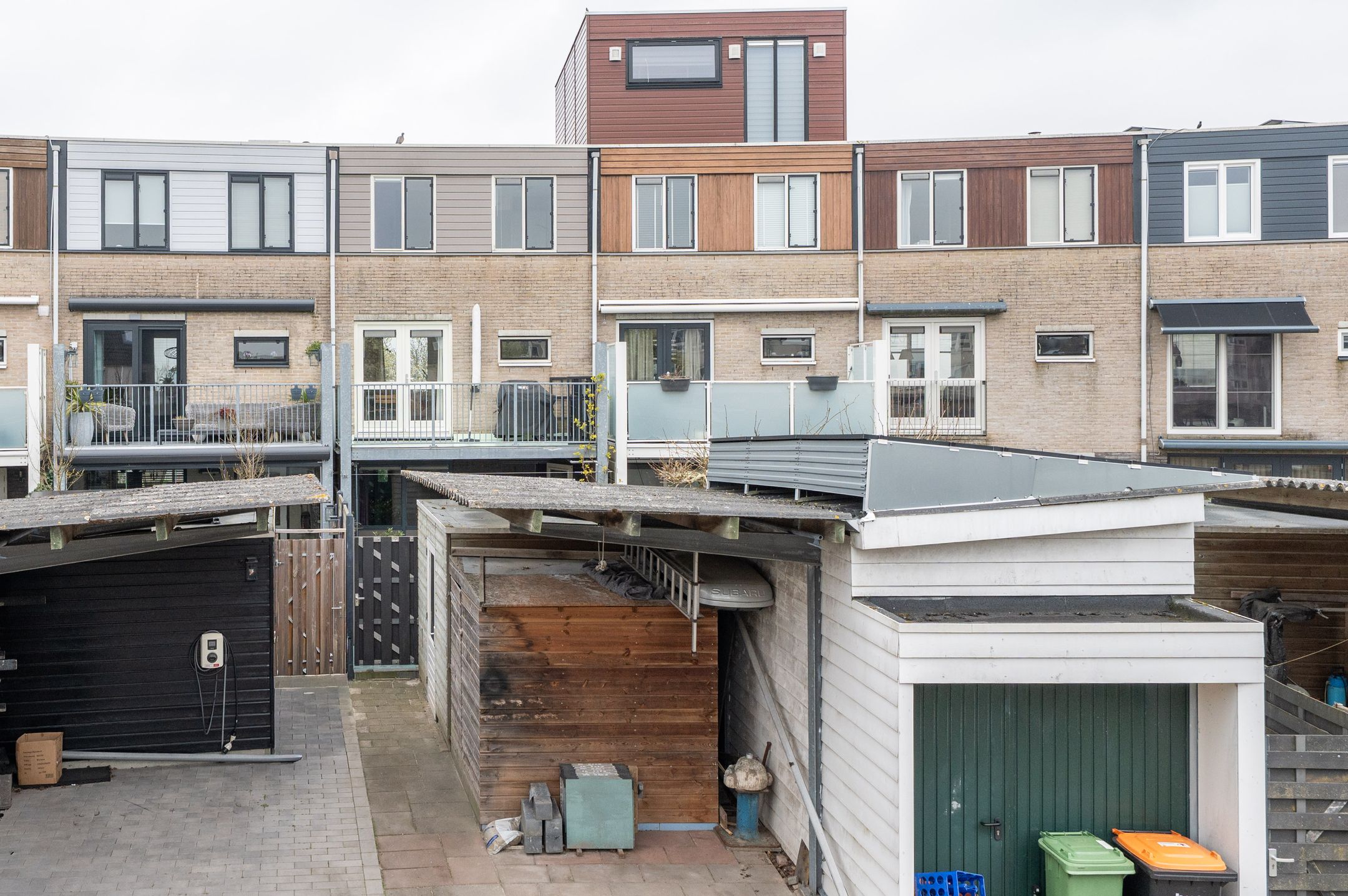 Spacious Terraced Home with Water Views in Zeewolde Centre — 48