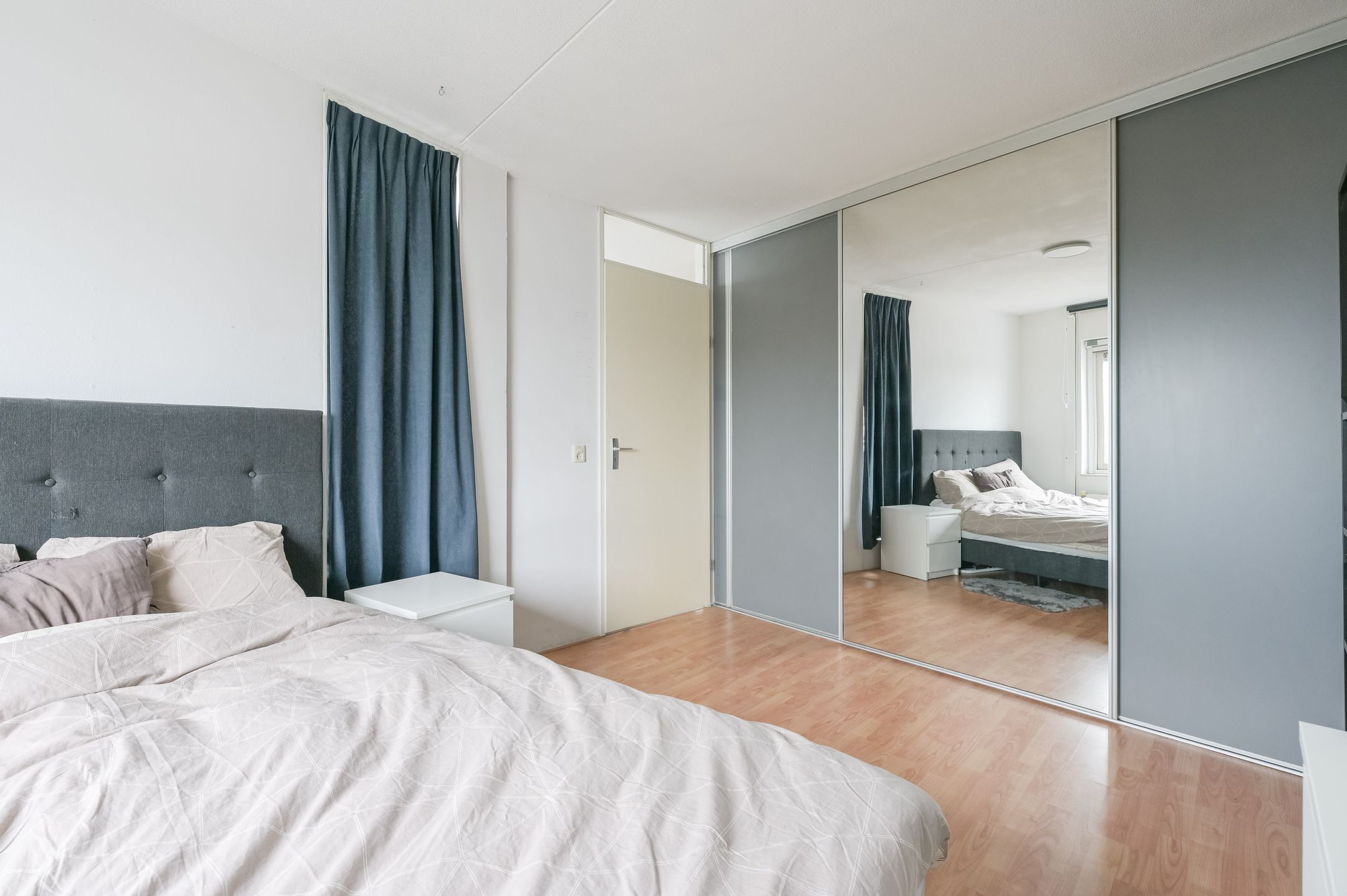 Spacious Terraced Home with Water Views in Zeewolde Centre — 30