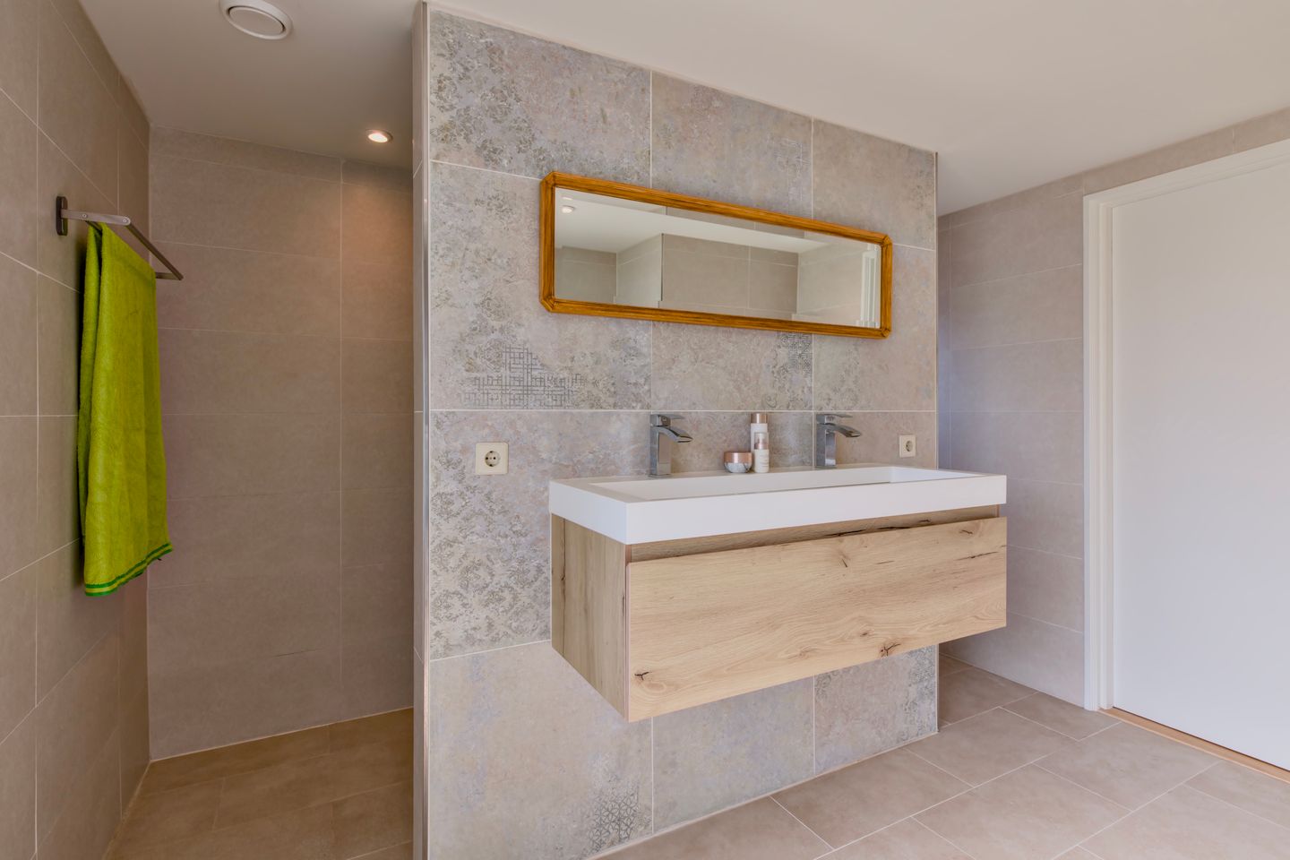 Foto 29 van Kerkweg 26