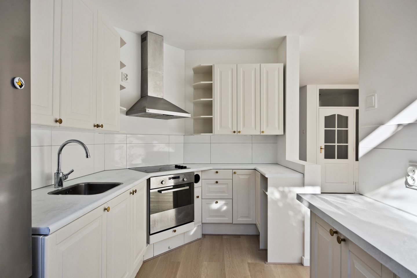 Foto 10 van Dennekruid 212