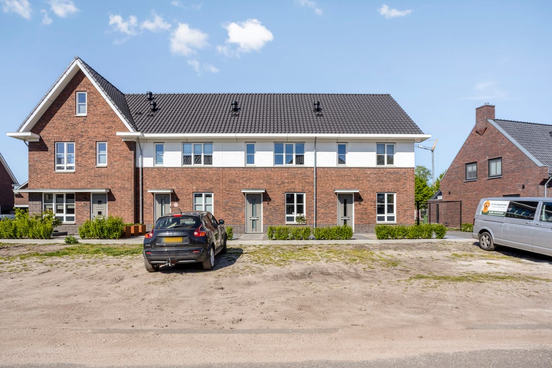 Foto 1 van Valeriaan 8