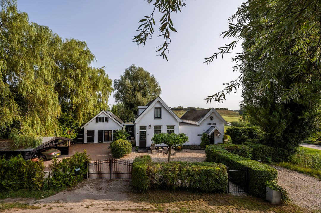 Foto 1 van Amsterdamsestraatweg 81