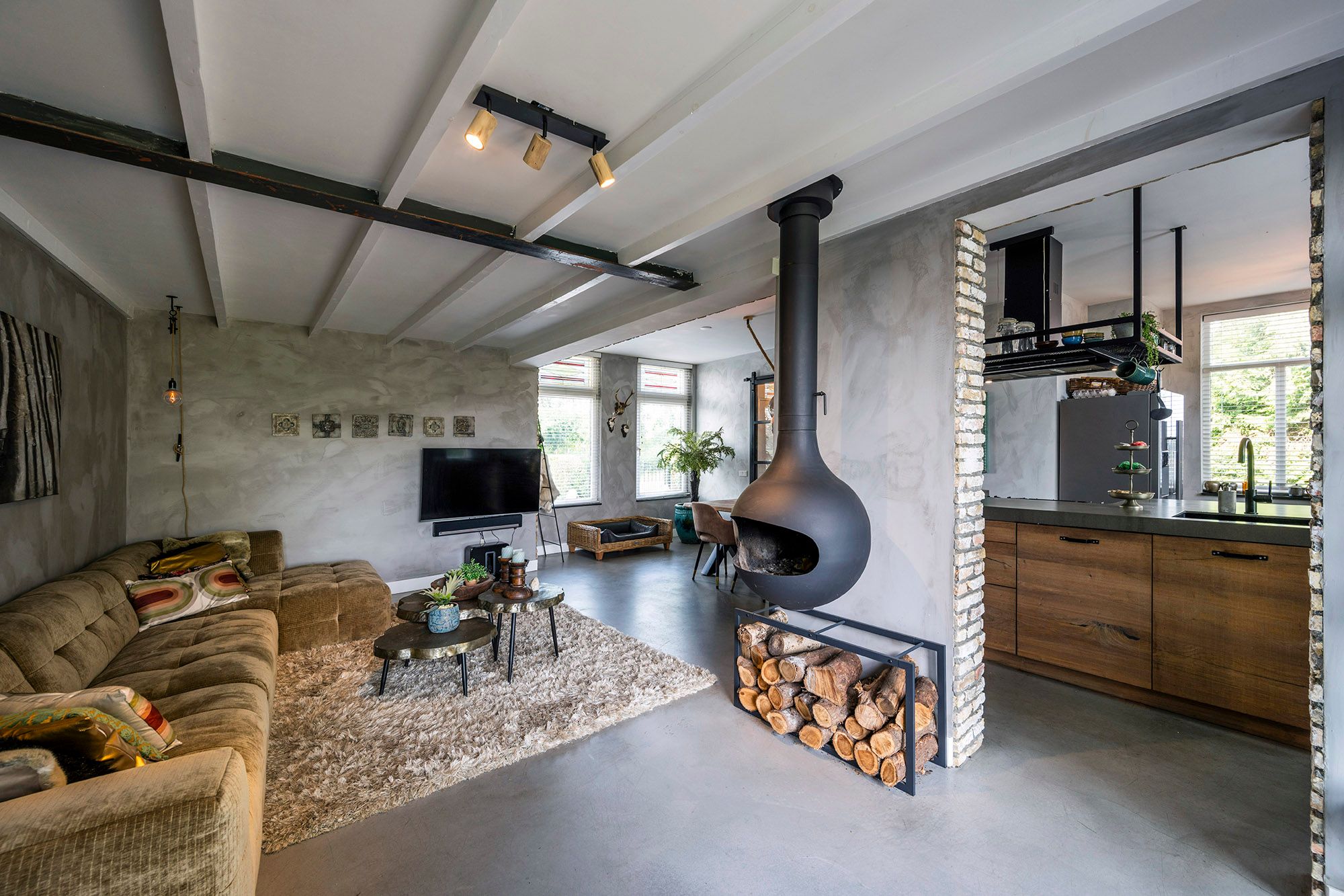 Foto 15 van Amsterdamsestraatweg 81