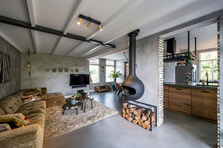 Vrijstaande woning te koop: Amsterdamsestraatweg 81, Naarden