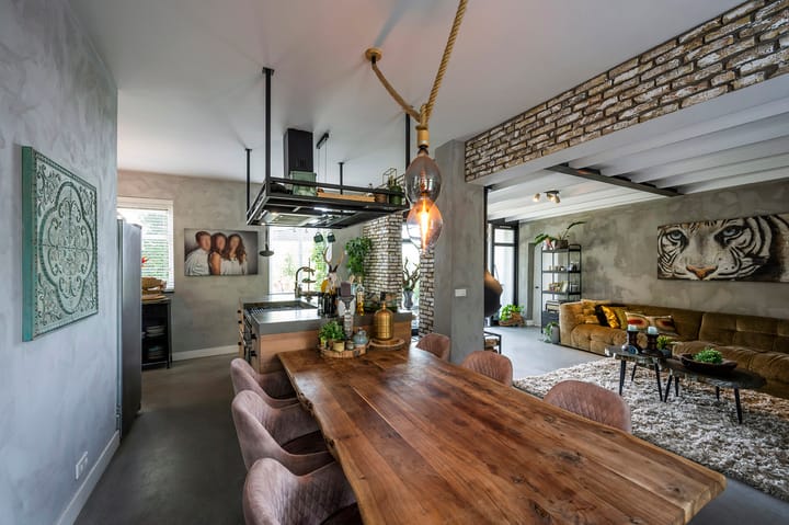Vrijstaande woning te koop: Amsterdamsestraatweg 81, Naarden