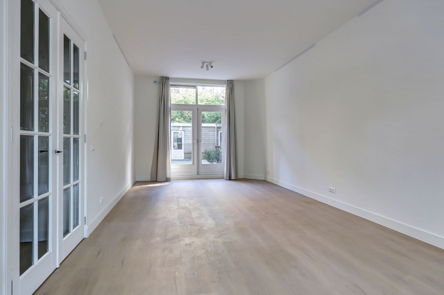 Photo 5 of Roelof Hartplein 7-H