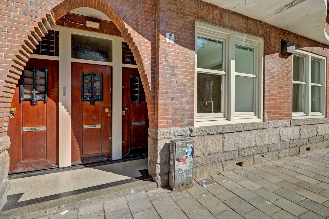 Photo 1 of Roelof Hartplein 7-H