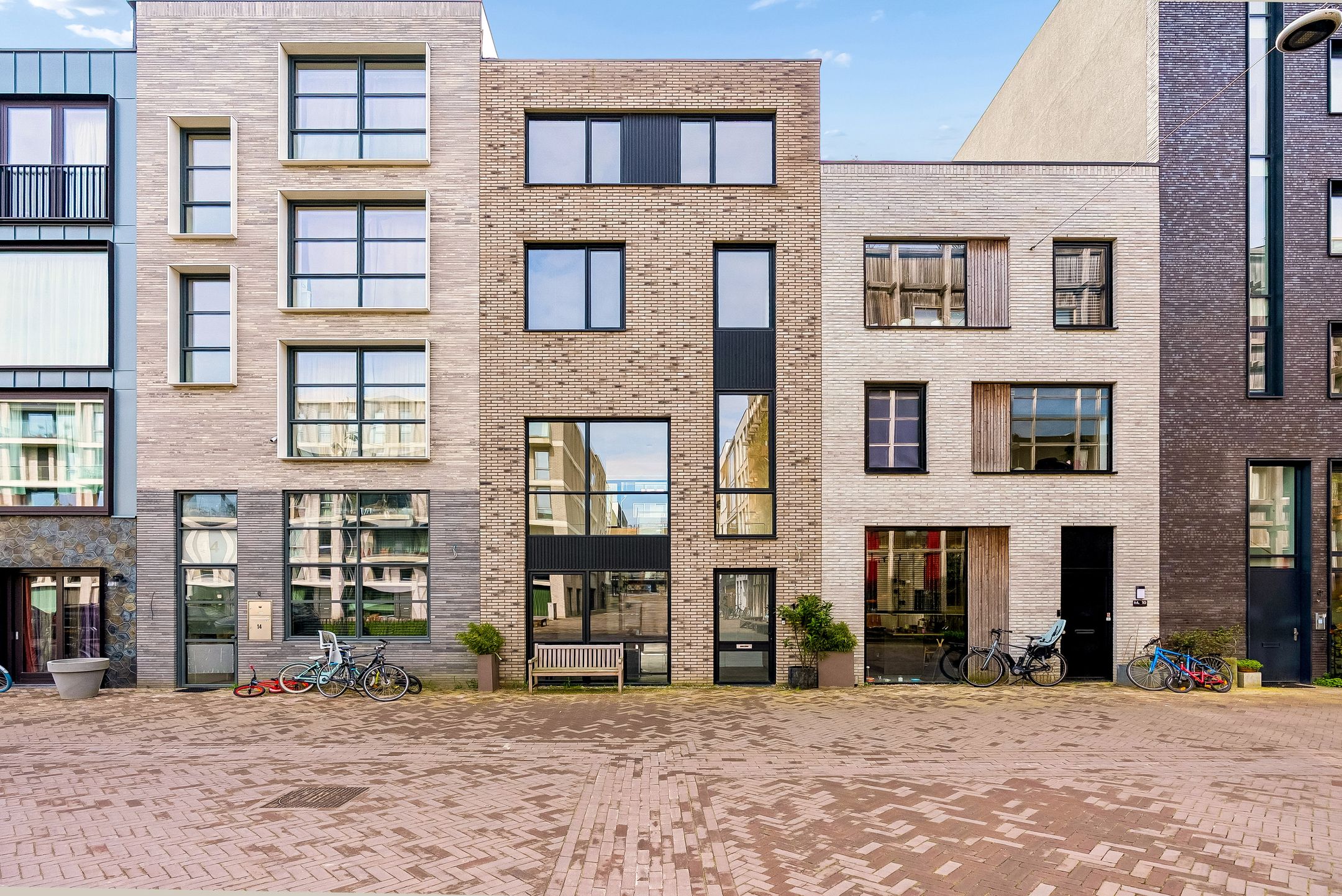 Nydia Ecurystraat 12 