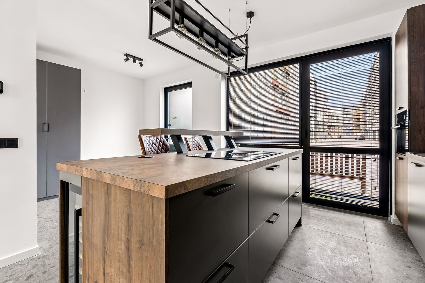 Foto 10 van Nydia Ecurystraat 12