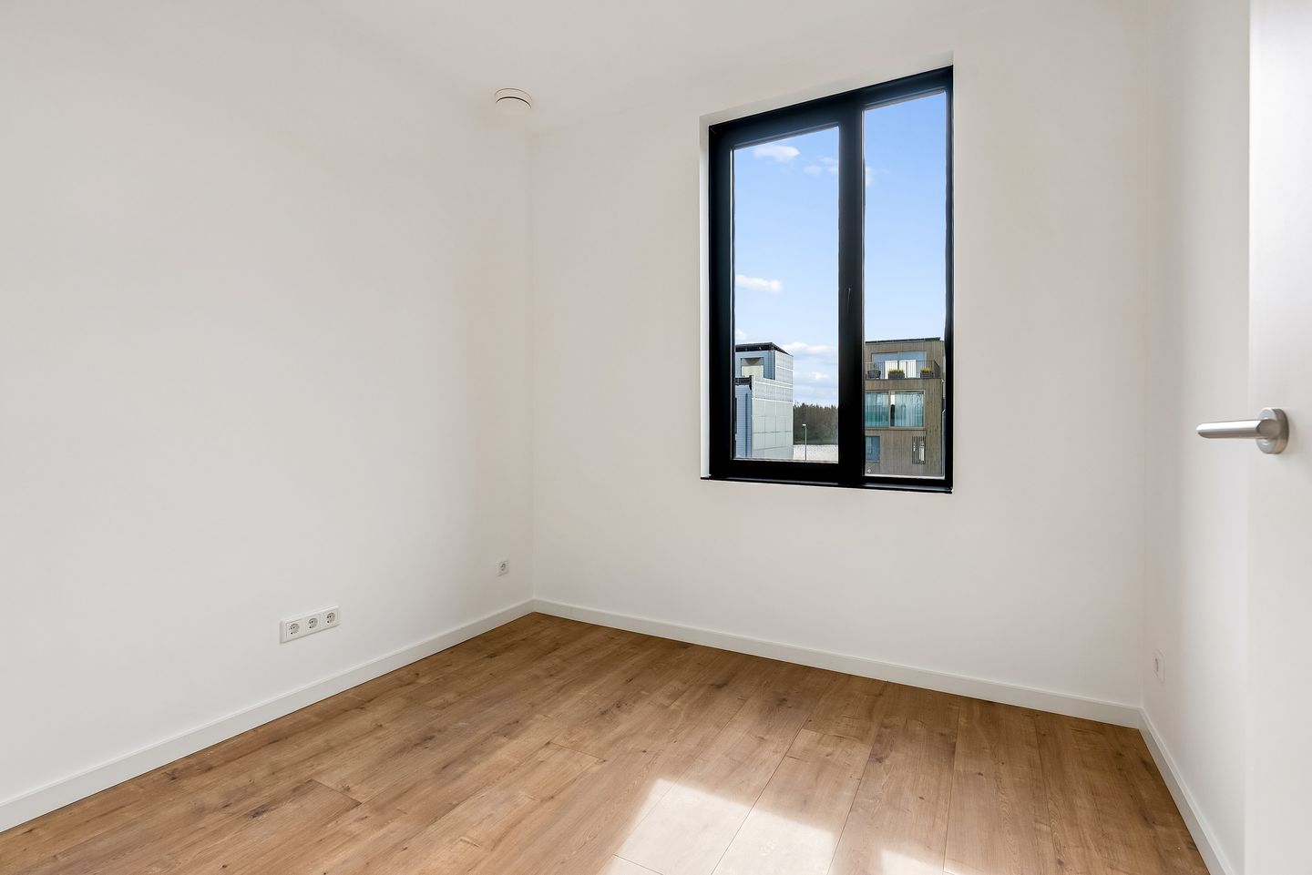 Foto 50 van Nydia Ecurystraat 12