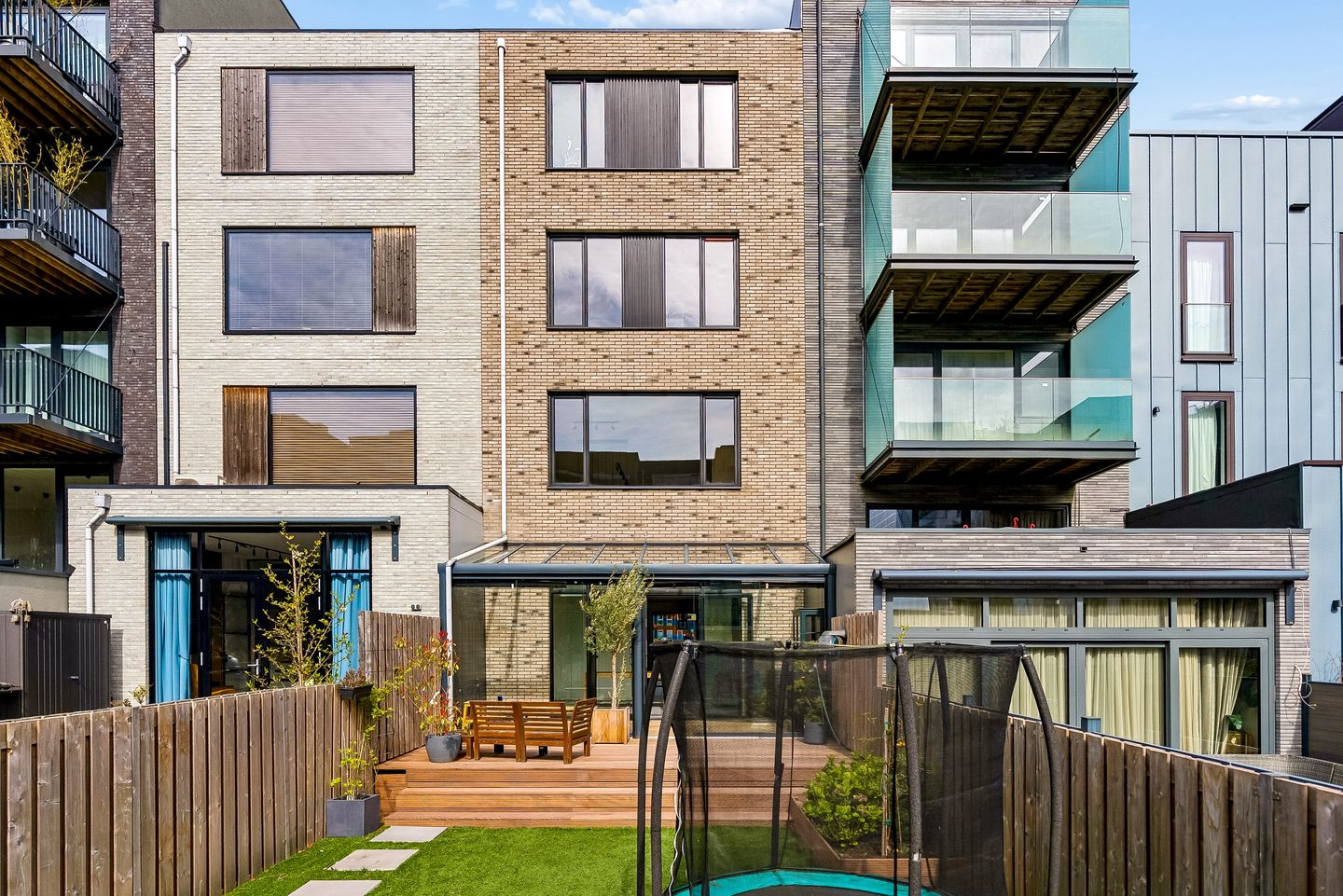 Foto 65 van Nydia Ecurystraat 12