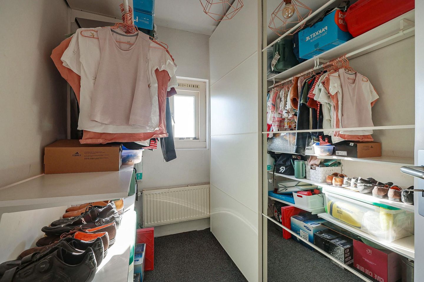 Spacious Double Upper House with 4 Bedrooms and 2 Sunny Balconies in Amsterdam-Oost — 29