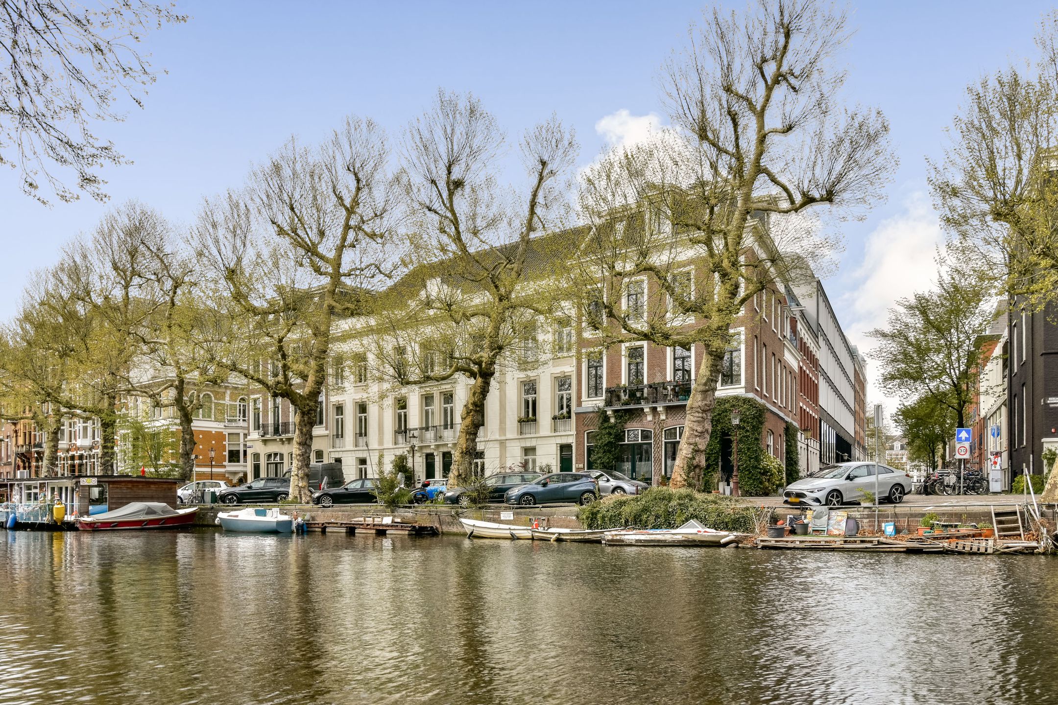 Photo 36 of Nicolaas Witsenkade 41-B