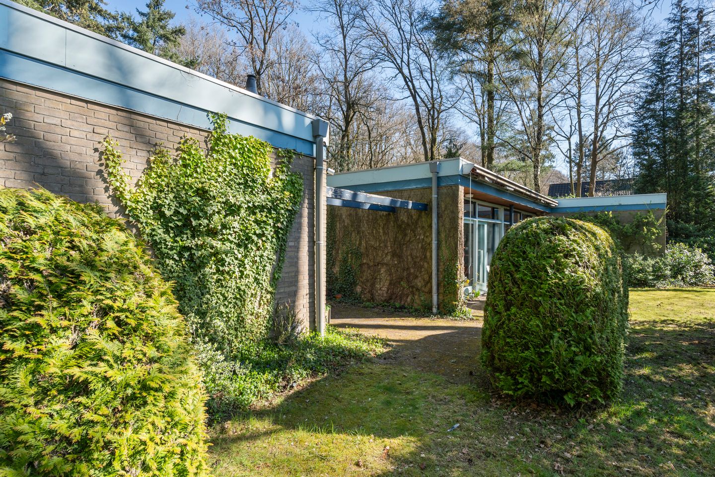 Foto 10 van Dunantlaan 4