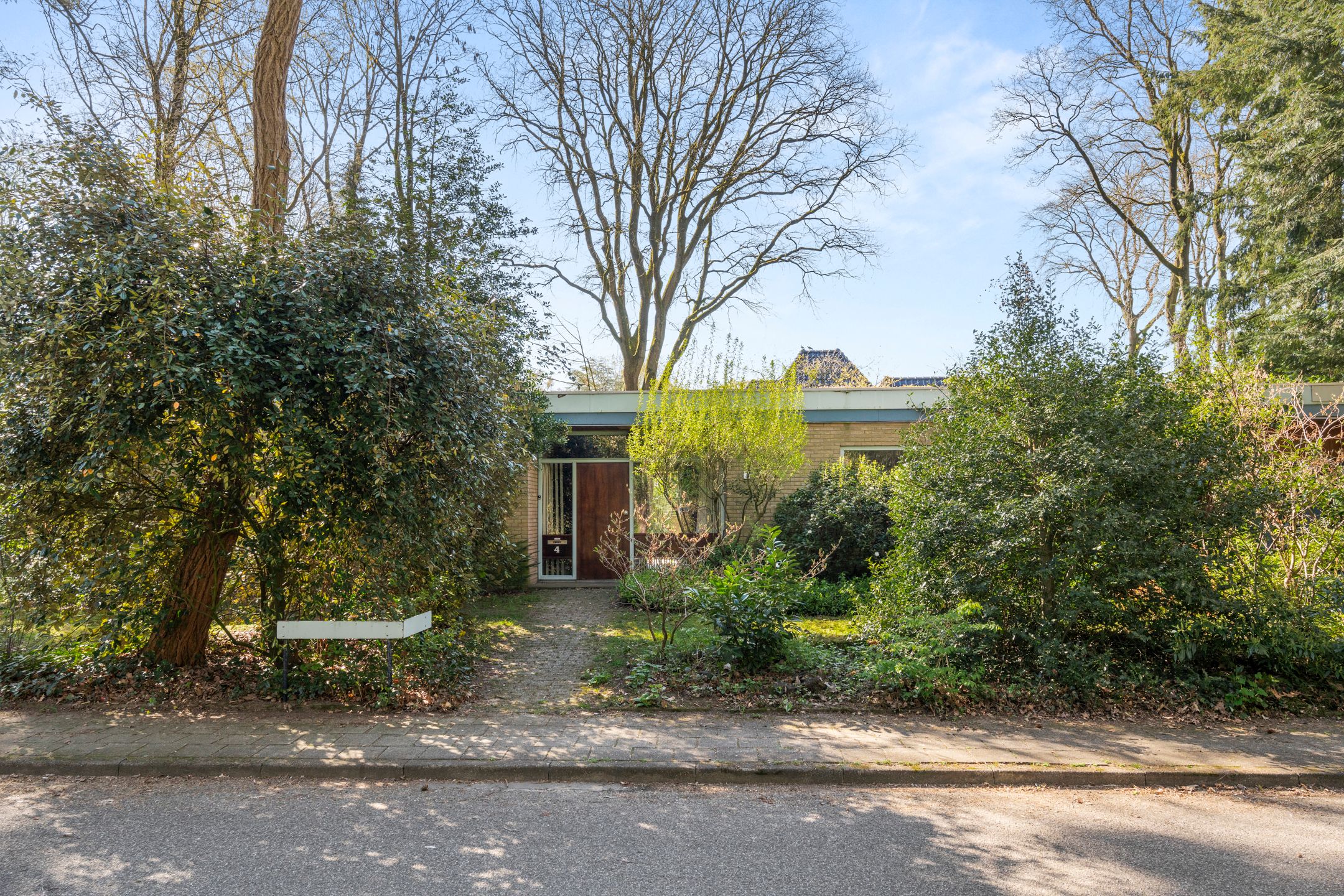 Foto 39 van Dunantlaan 4