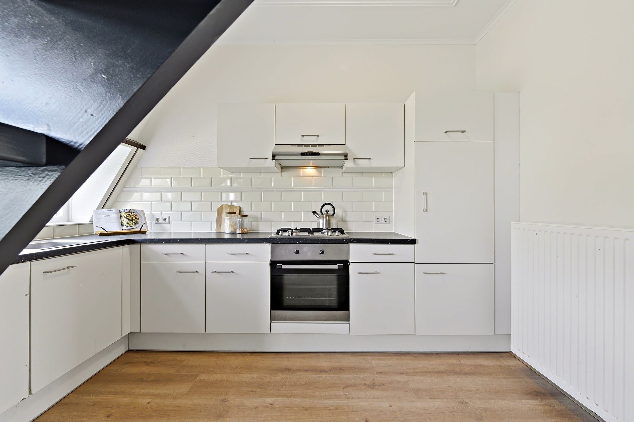 Photo 9 of Haagweg 69-C