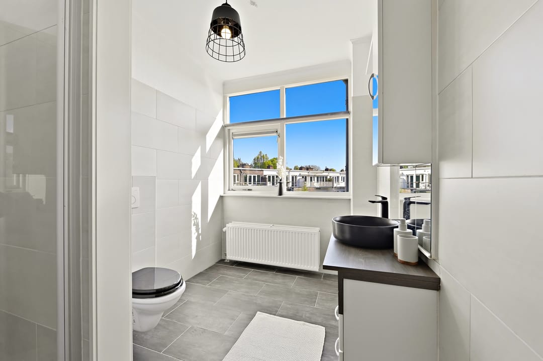 Photo 16 of Haagweg 69-C