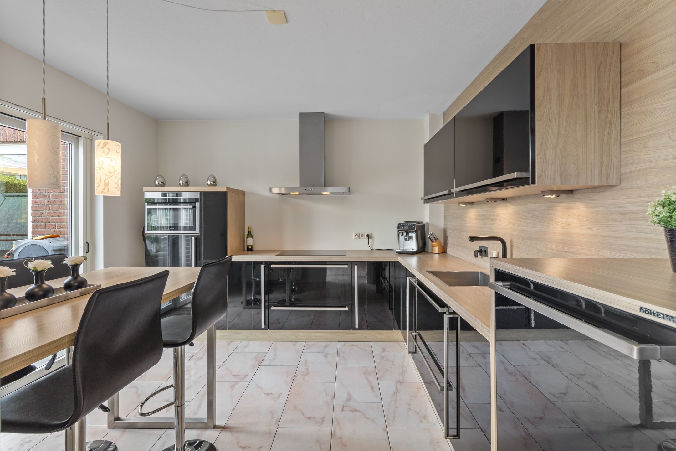 Foto 3 van Juraberg 16