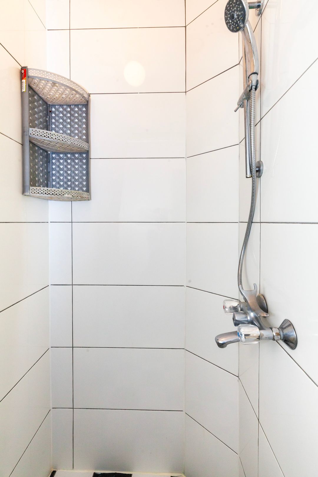 Spacious 4-Room Ground-Floor Apartment in Popular Schildersbuurt — 26