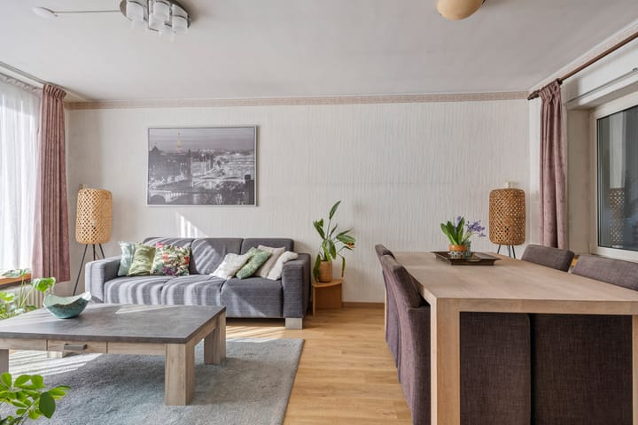 Foto 2 van Past. Esserstraat 11