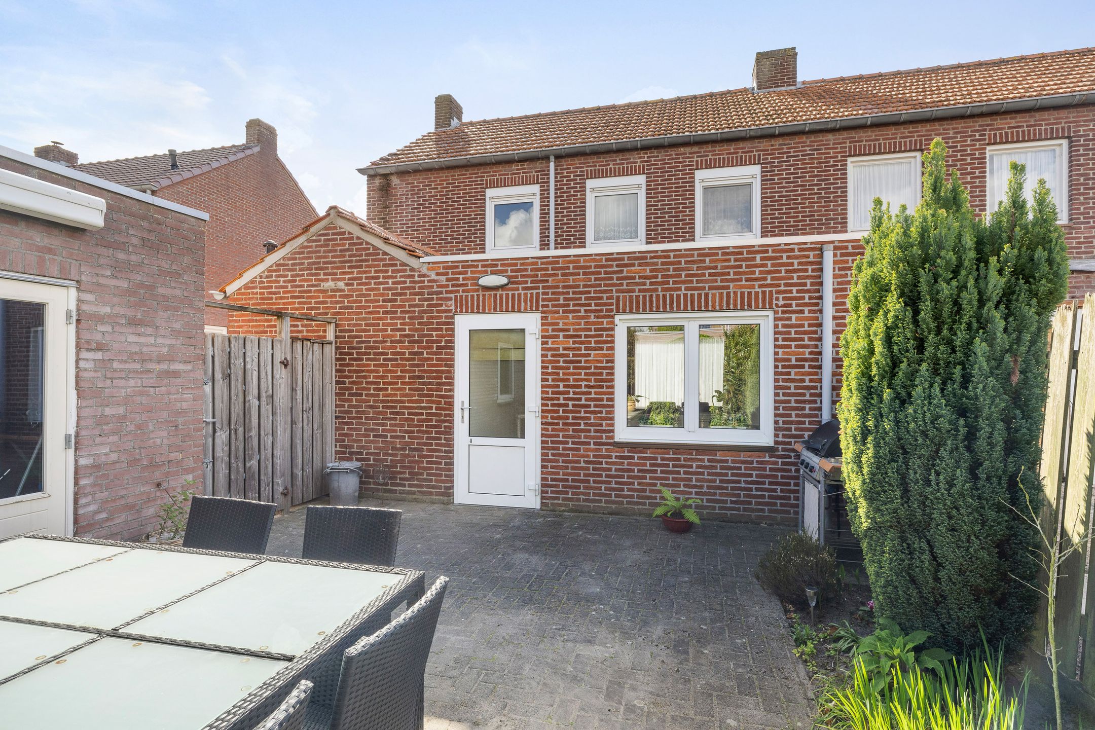 Photo 33 of Past. Esserstraat 11