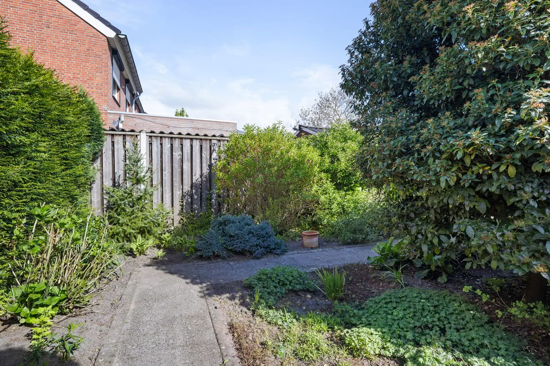 Photo 37 of Past. Esserstraat 11