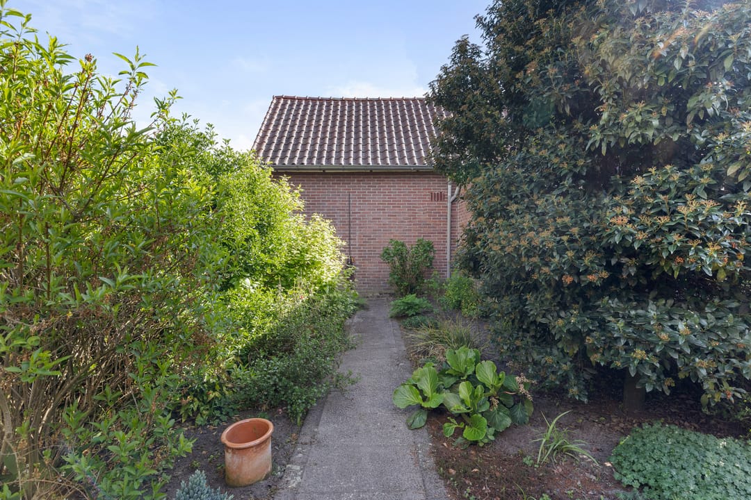 Photo 38 of Past. Esserstraat 11