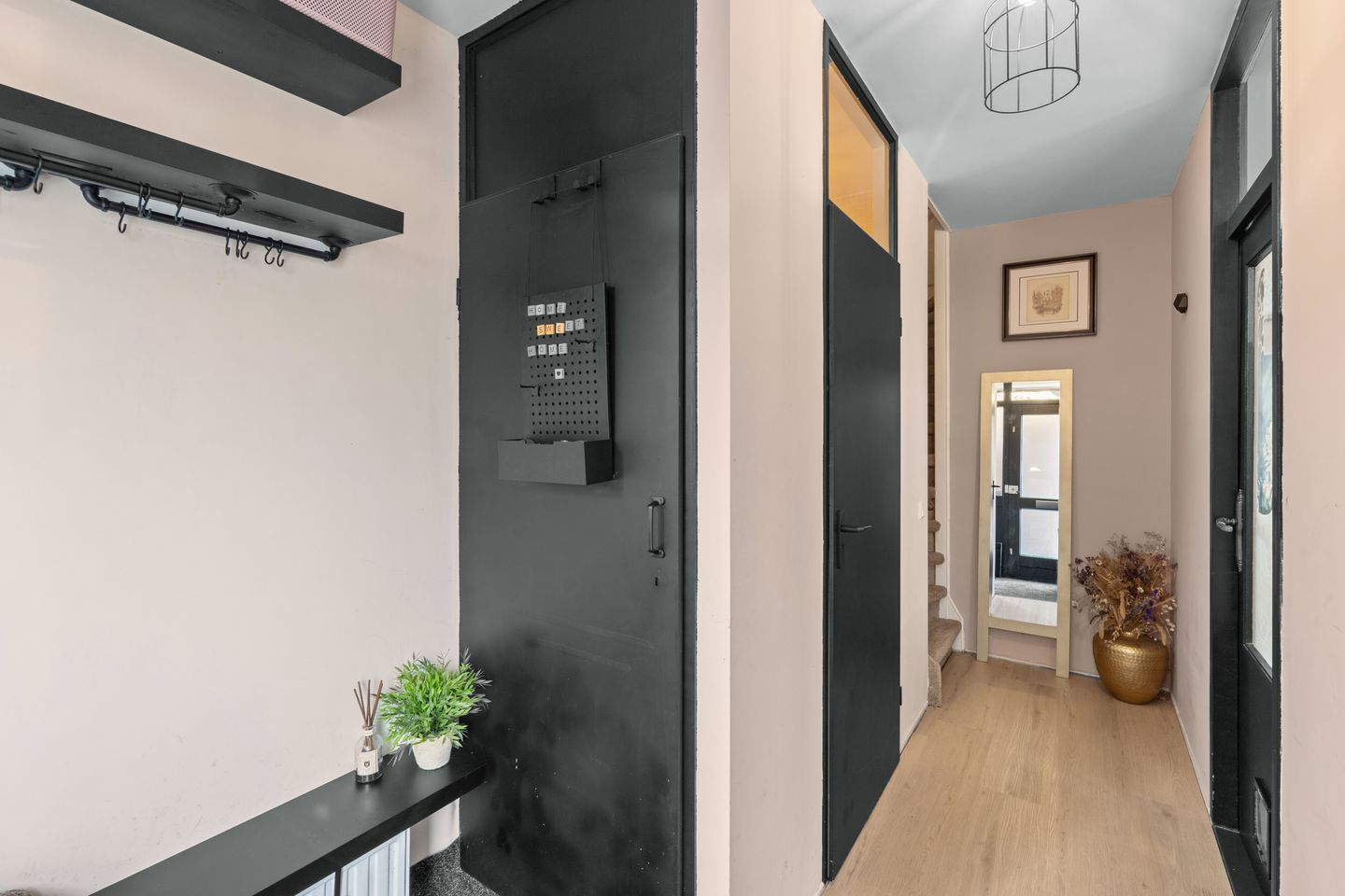 Modern and Move-in Ready Family Home with Energy Label A — 19