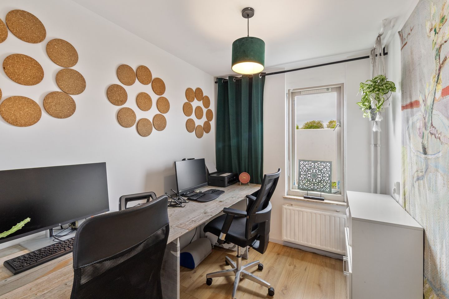 Modern and Move-in Ready Family Home with Energy Label A — 29