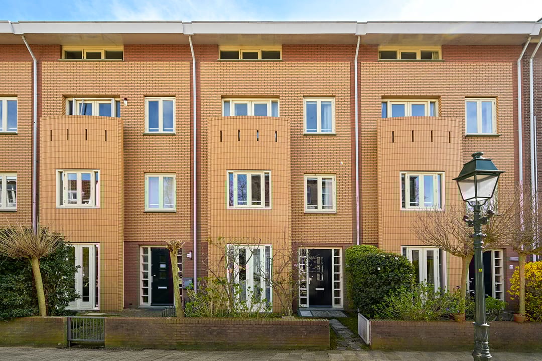 Foto 1 van Van Hoornbeekstraat 8-C