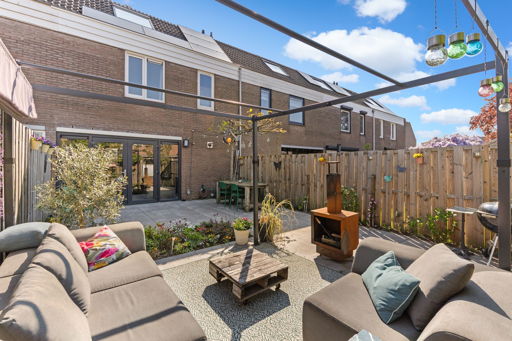 Modern and Move-in Ready Family Home with Energy Label A — 39