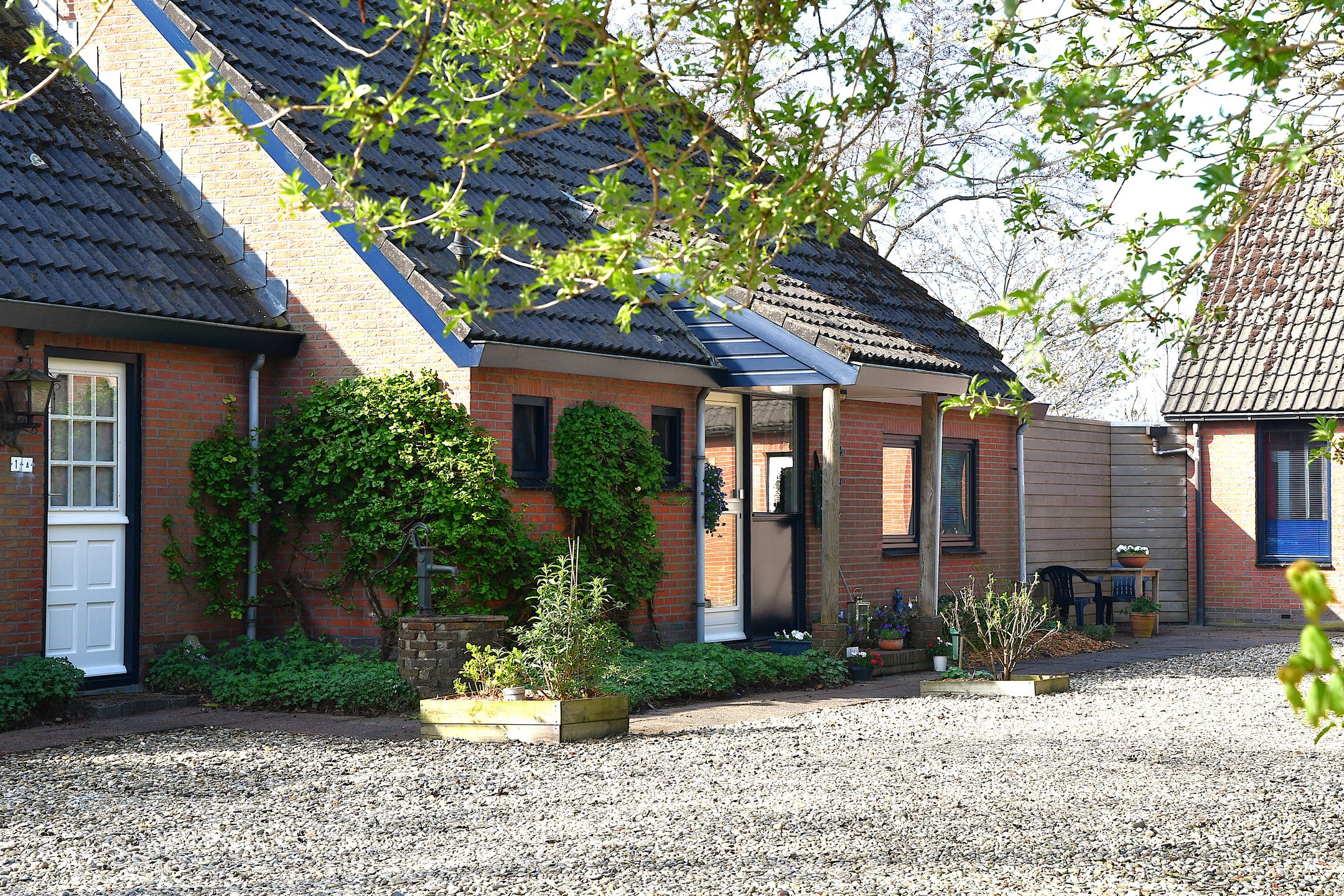 Foto 3 van Roordaweg 1-A