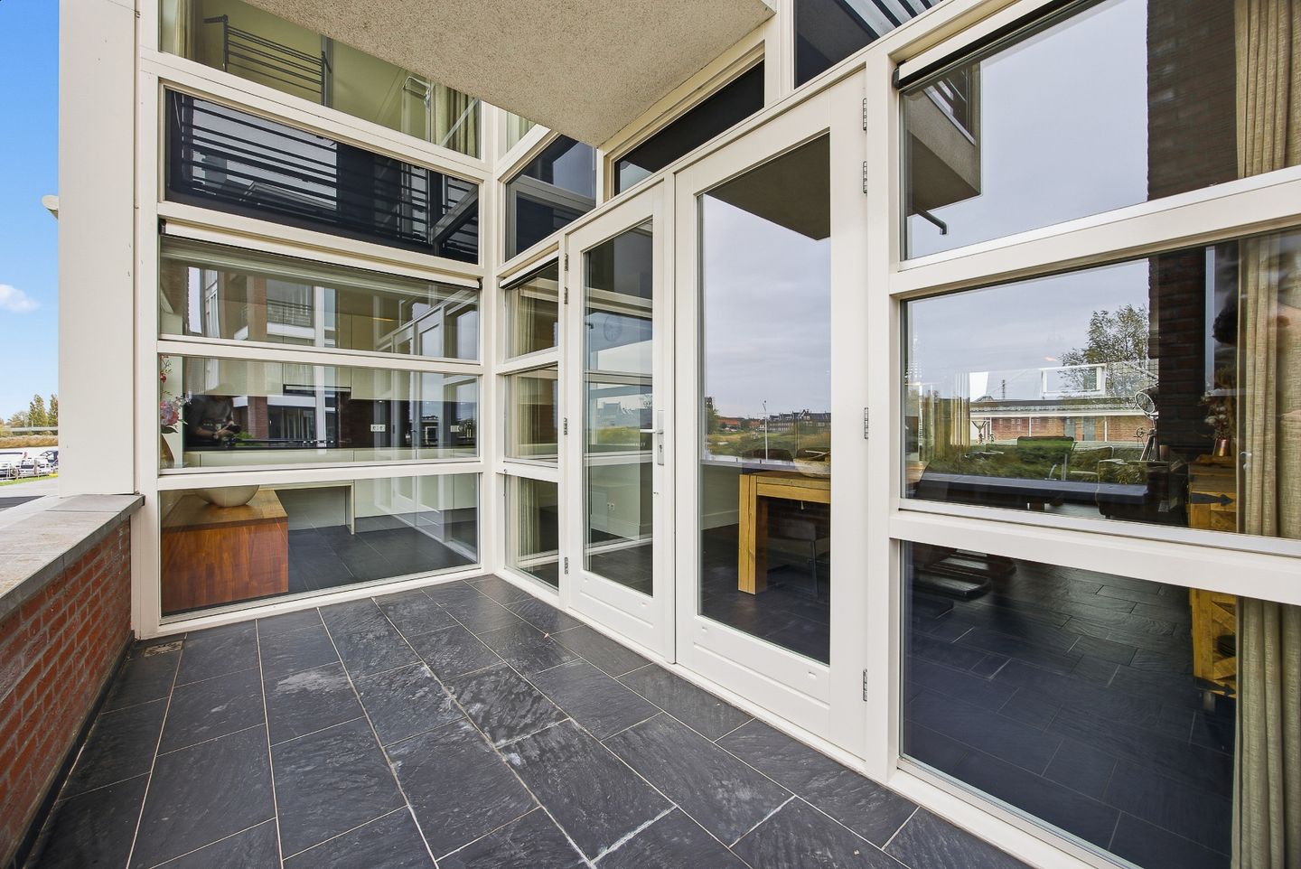 Foto 35 van Meindert Hobbemastraat 1