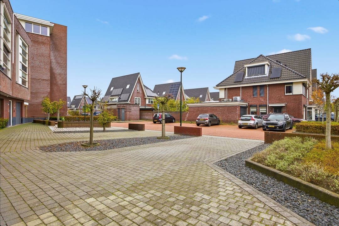 Foto 58 van Meindert Hobbemastraat 1