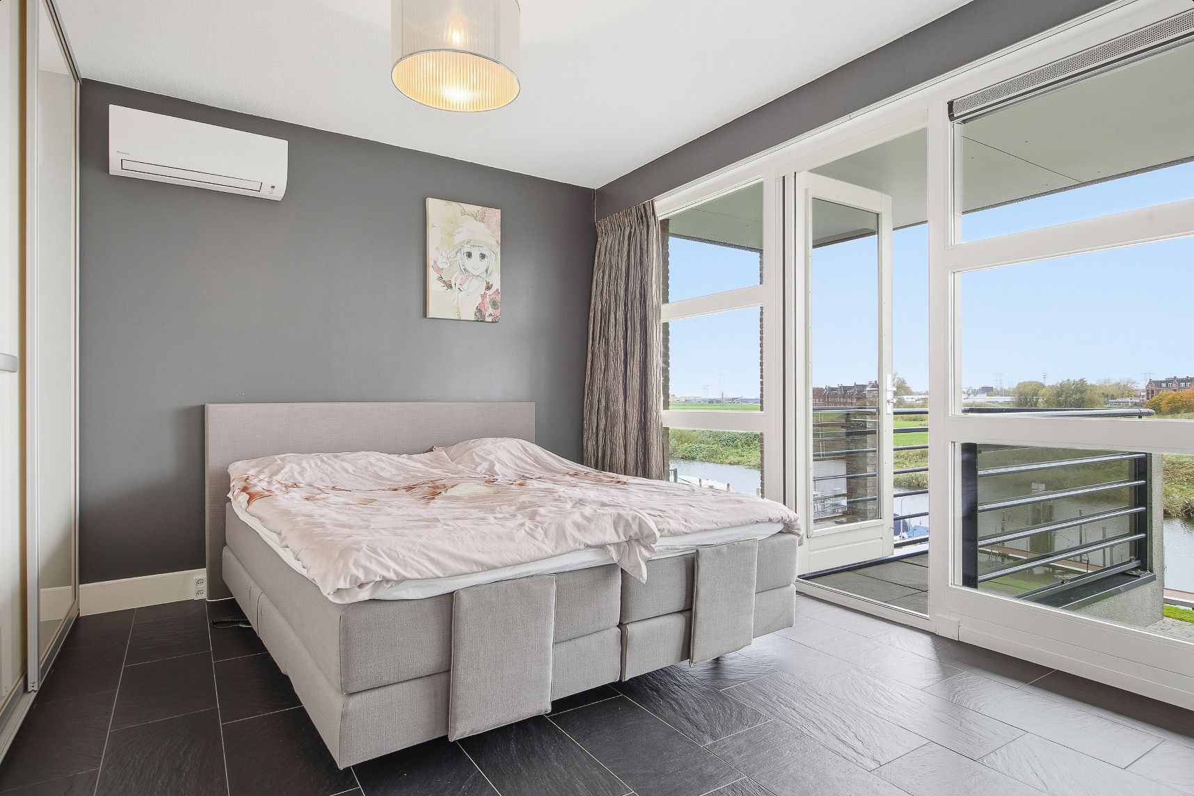 Foto 39 van Meindert Hobbemastraat 1