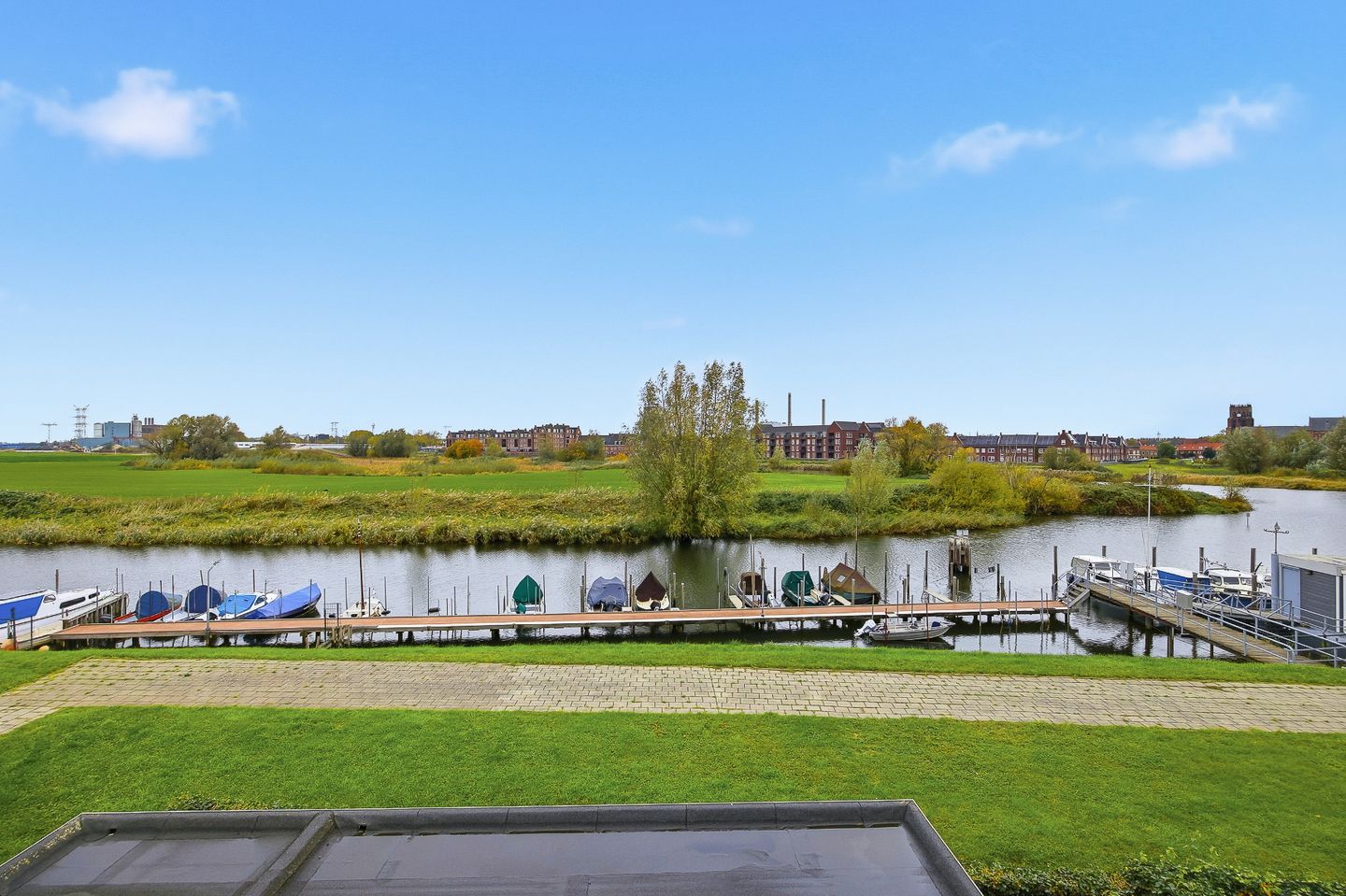 Foto 44 van Meindert Hobbemastraat 1