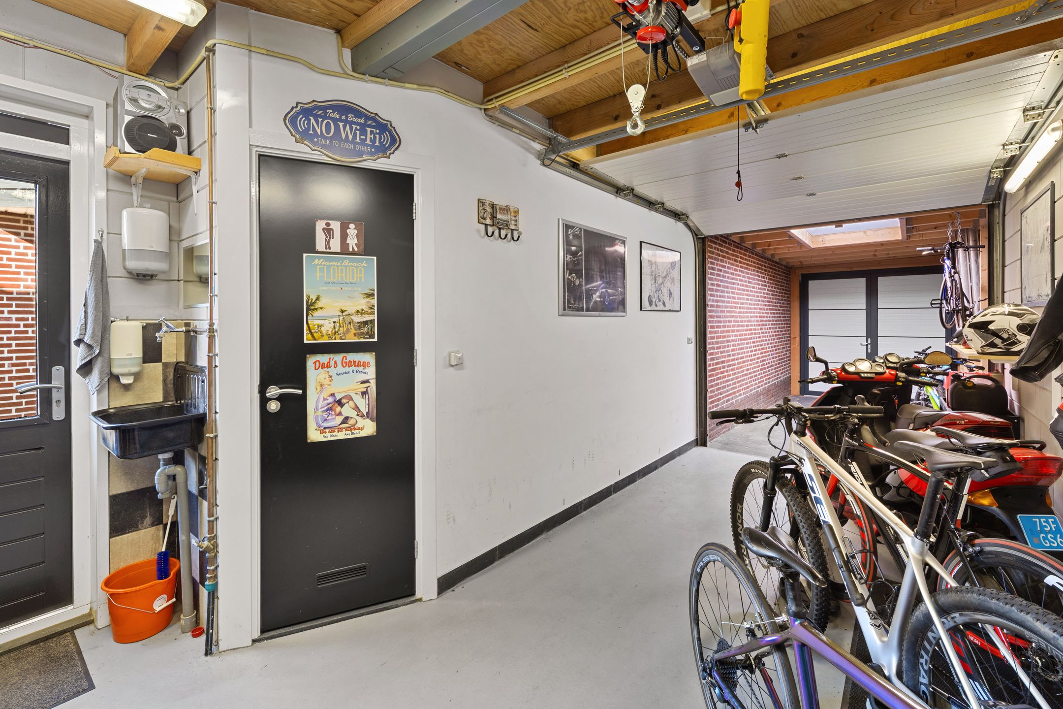 Foto 24 van Spoorstraat 29