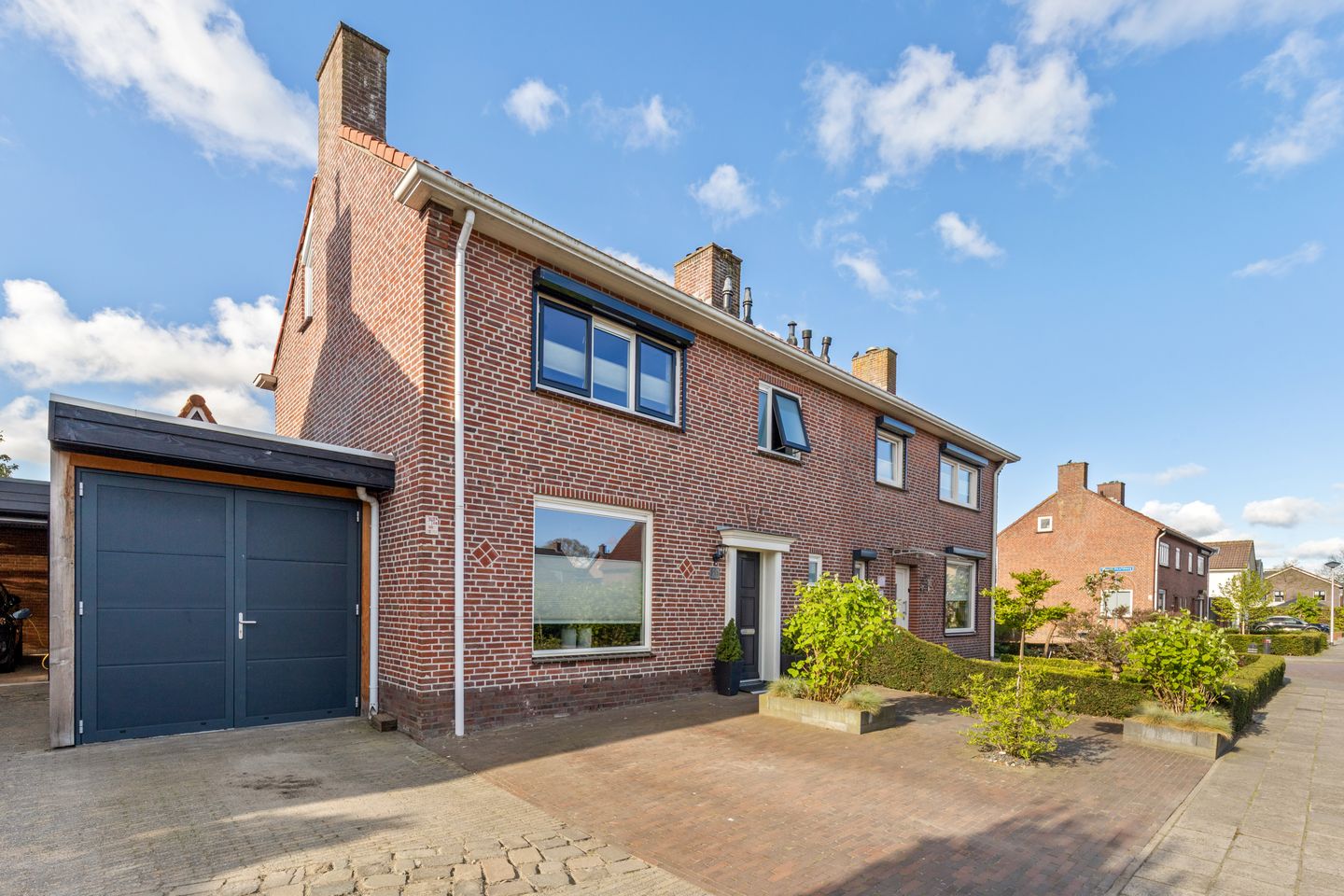 Foto 49 van Spoorstraat 29